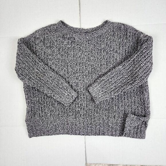 American Eagle Grey Chunky Cable Knit Cropped Sweater - Size S (Oversized Fit) - Picture 10 of 15